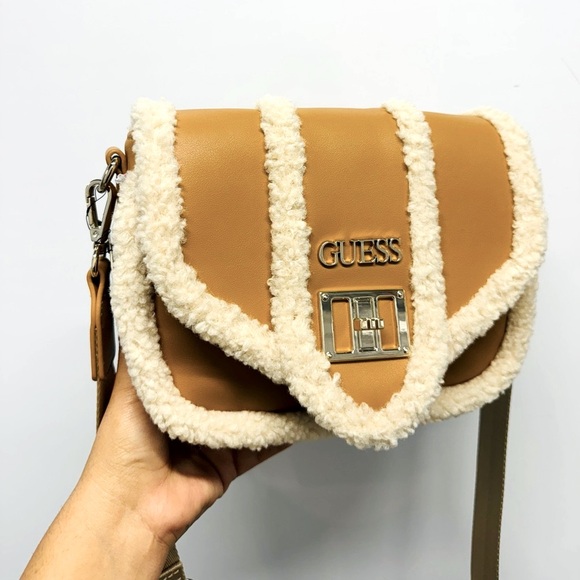 GUESS Factory Lizzie Sherpa-Trim Crossbody Natural Caramel - Picture 6 of 6